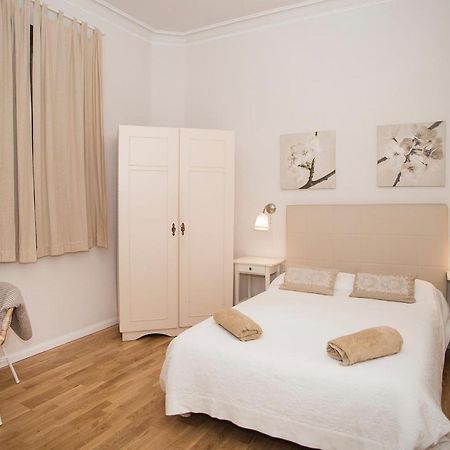 Mai & Maud Ronda Apartment Barcelona Eksteriør bilde