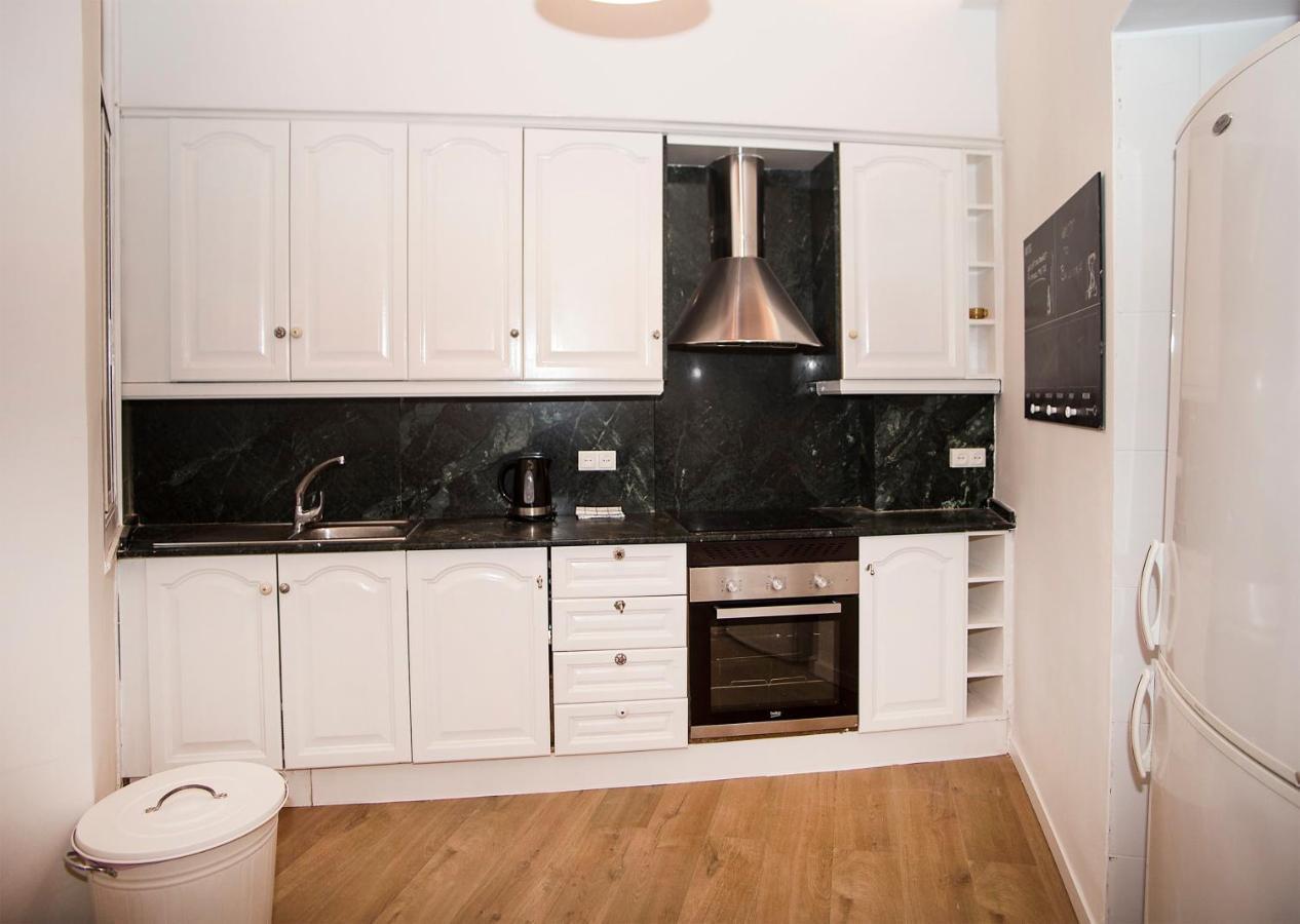 Mai & Maud Ronda Apartment Barcelona Eksteriør bilde