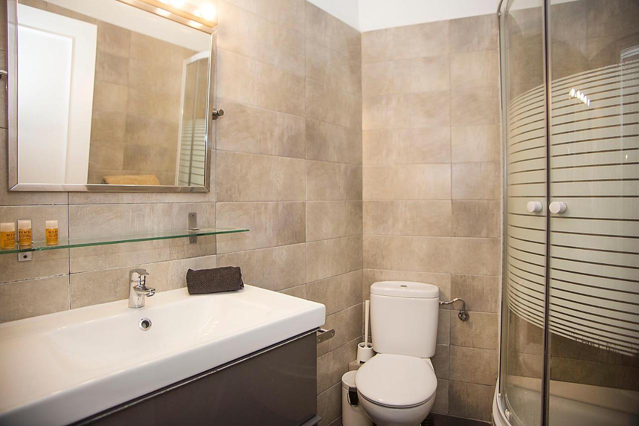 Mai & Maud Ronda Apartment Barcelona Eksteriør bilde