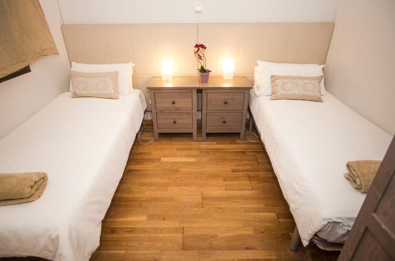 Mai & Maud Ronda Apartment Barcelona Eksteriør bilde