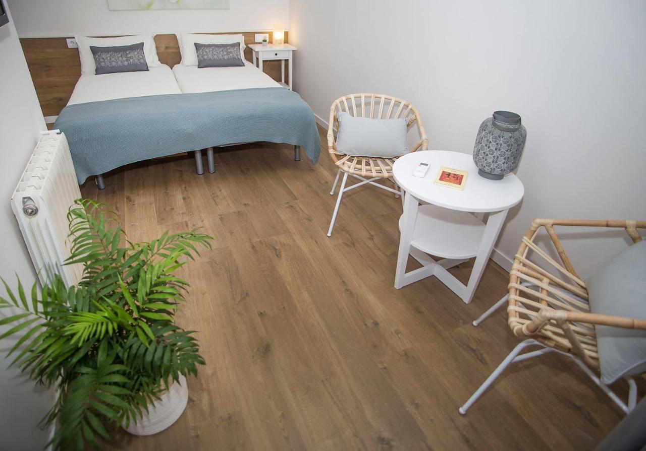 Mai & Maud Ronda Apartment Barcelona Eksteriør bilde